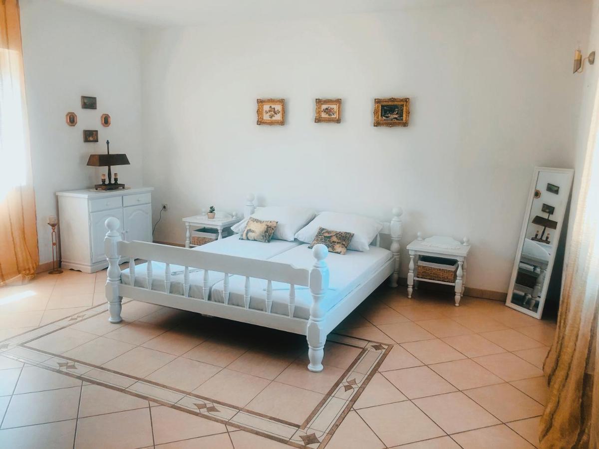 סופטאר Apartmani Bepina מראה חיצוני תמונה