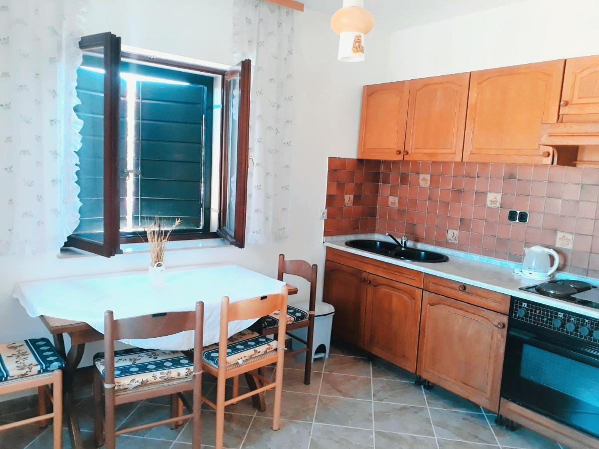 סופטאר Apartmani Bepina מראה חיצוני תמונה